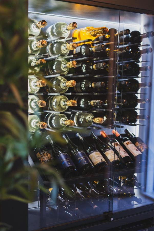 Le Boutique Luxury *